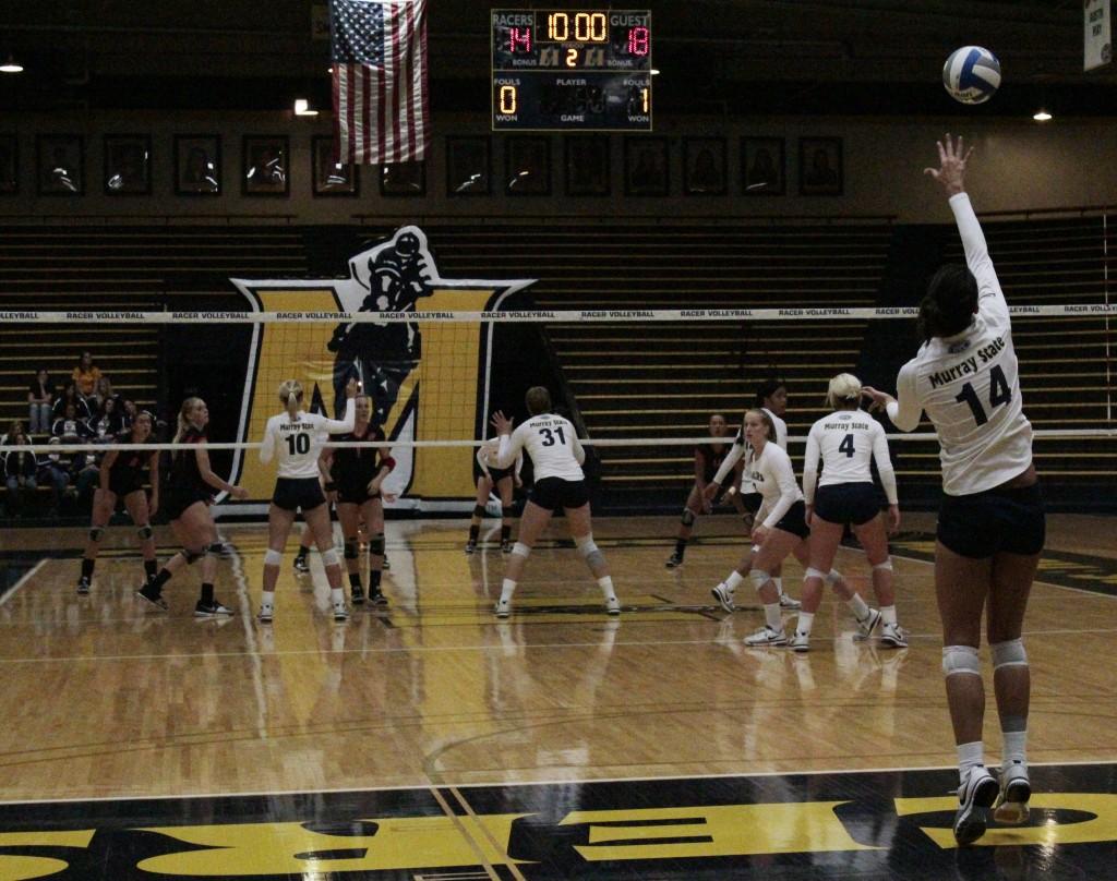 Head coach David Schwepker said the way the volleyball team adapted to the opponents’ play helped them last weekend. || Erin Amos/Contributing photographer