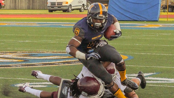 Racers slaughter Tigers, ready to tackle Bears