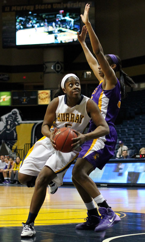 Jenny Rohl/The News
Senior forward Jessica Winfrey prepares to shoot over a Tennessee Tech defender.