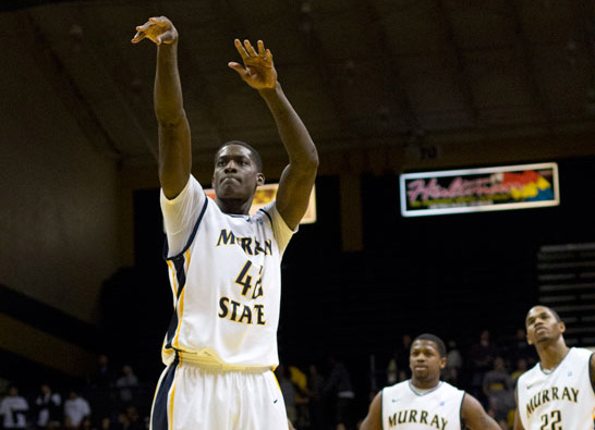 Racers hold on, lead OVC West