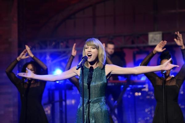 Photo courtesy of taylorswiftweb.com
Taylor Swift released her fifth studio album “1989” on Monday. She performed and promoted the album on “Late Show with David Letterman” Tuesday.