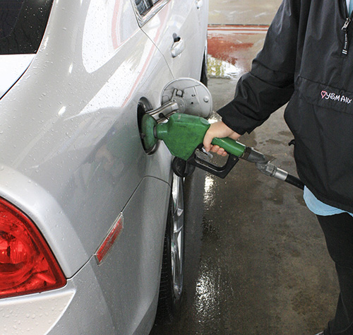 Kalli Bubb/The News
Gas prices lower as the price of crude oil drops.