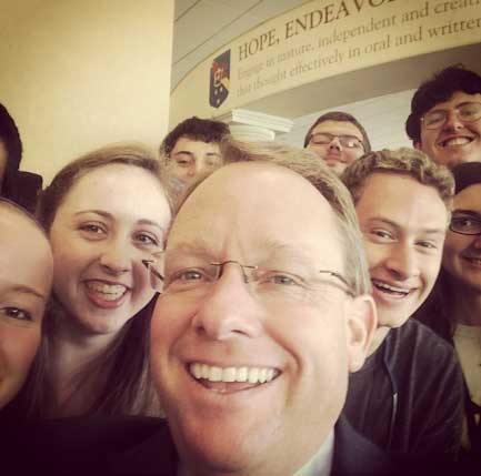Photo courtesy of Davies’ Instagram account
President Bob Davies poses with students of the Governor’s Scholars Program during his first lunch as president at Winslow Dining Hall. 