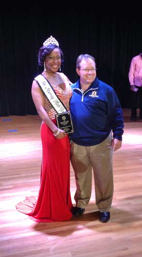 Photo courtesy of Jeremiah Johnson
Miss MSU winner, Tanelle Smith, sophomore from Cape Girardeau, Mo., poses with President Bob Davies after being crowned.