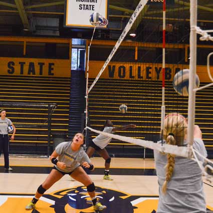 Emily Harris/The News
The Murray State volleyball team practices Wednesday morning before its OVC season begins this weekend against Southeast Missouri State in Cape Girardeau, Missouri.