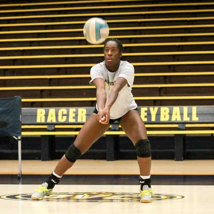 Jenny Rohl/The News
Sophomore middle blocker, Olivia Chatman, passes the ball during practice Tuesday.