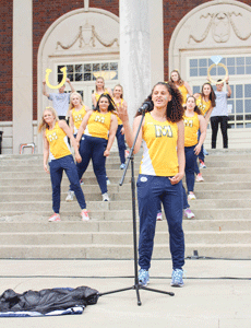 Nicole Ely/The News
Murray State track team rallies to compete in All Campus Sing