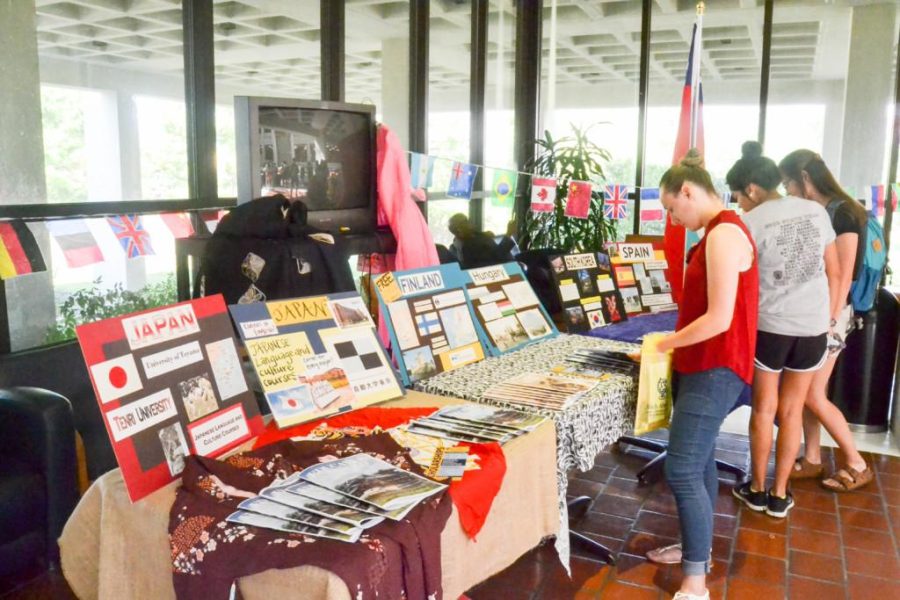Study abroad fair highlights student opportunities