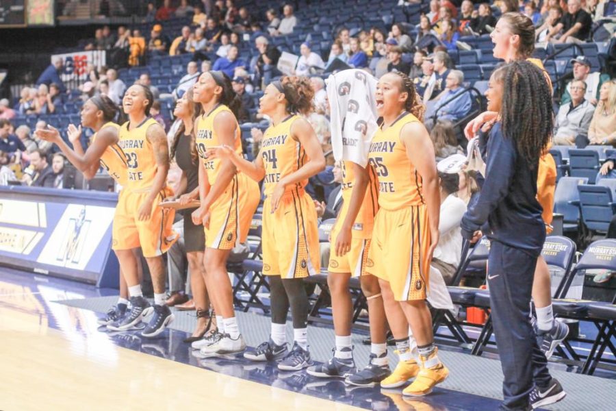 Womens basketball stays hot through the winter