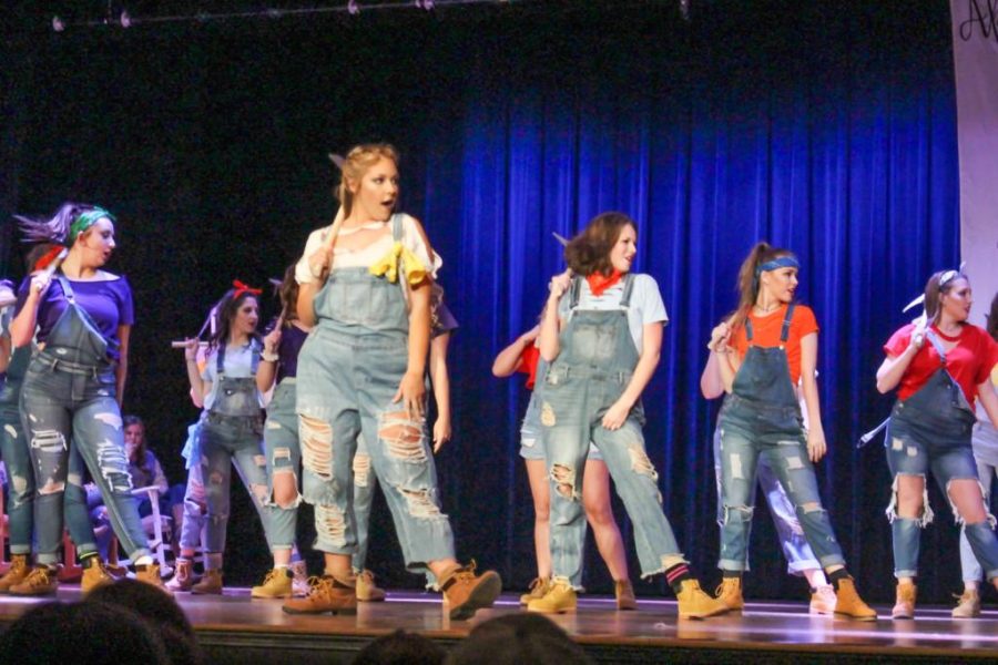 Greek life rocks the stage to fight hunger