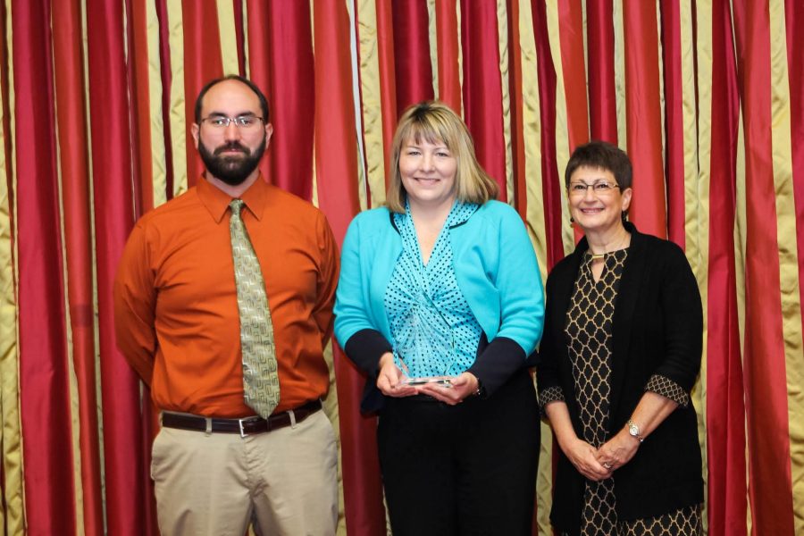 Four-year research by faculty members brings home award