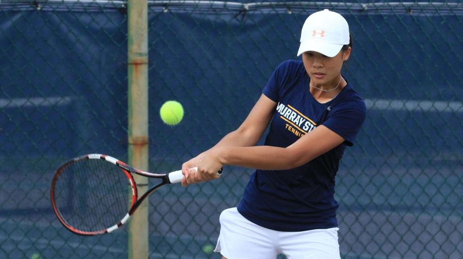 Junior Claire Chang returns the ball against Kennesaw State. (Photo by Racer Athletics)