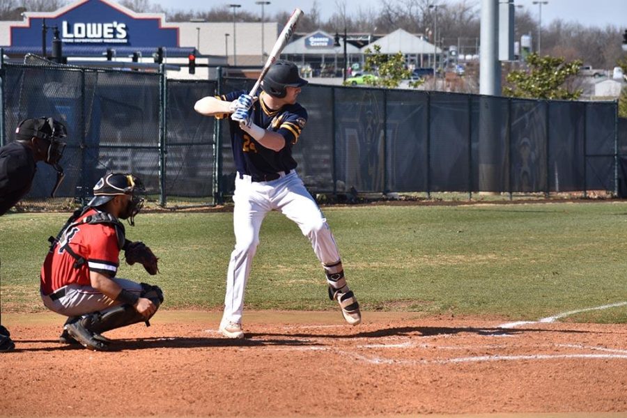Freshman Wes Schad starts his swing against Austin Peay (Photo by Gage Johnson/TheNews)