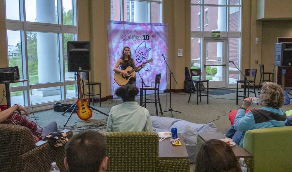Lee Clark Residential College organize live music, food and games
