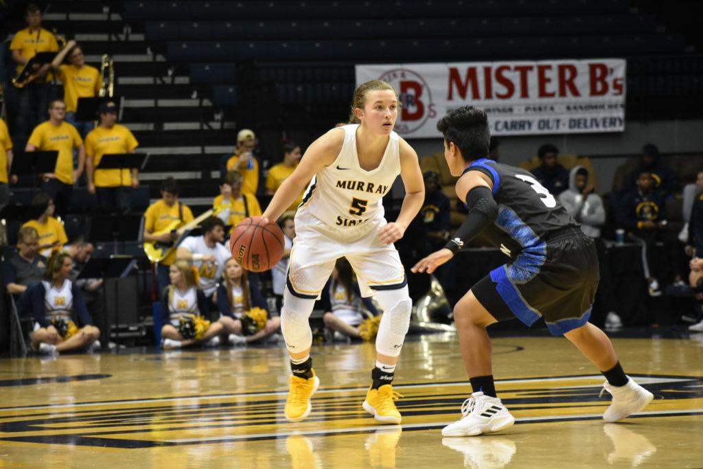 Sophomore guard Macey Turley gets ready to run the offense for Murray State against Lindsey Wilson College. (Photo by Gage Johnson/TheNews)