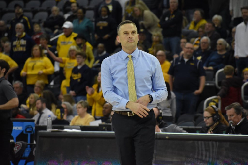 Head Coach Matt McMahon looks into the crowd during Murray States matchup with Austin Peay in the 2019-20 OVC Semifinals. (Photo by Gage Johnson/TheNews)
