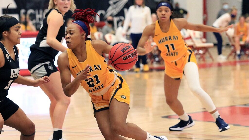 Freshman guard Bria Sanders-Woods drives inside against Austin Peay. (Photo courtesy of Racer Athletics)