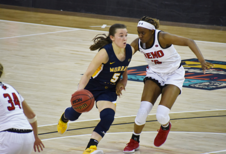Junior+guard+Macey+Turley+drives+inside+against+SEMO+in+the+first+round+of+the+OVC+Tournament.+%28Photo+courtesy+of+Gage+Johnson%2FThe+News%29