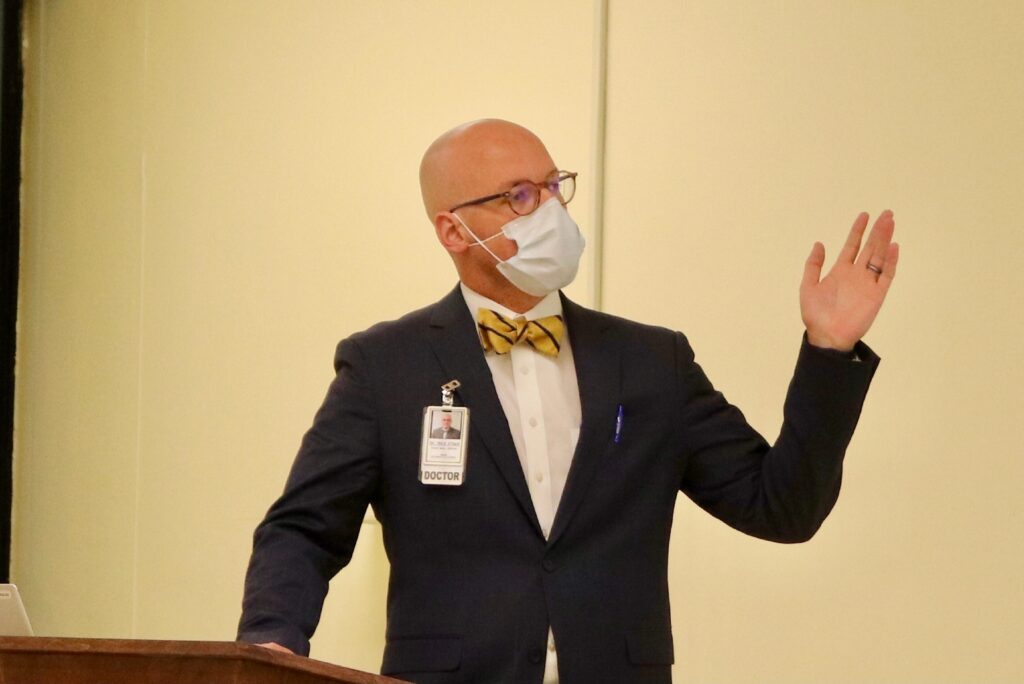 Nicholas O’Dell, medical director, speaks to nursing students about vaccine misinformation (Photo courtesy of Summer Cross).