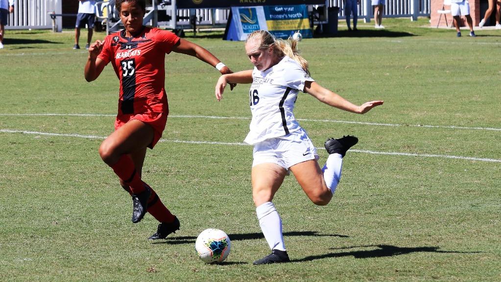 Sophomore forward Chloe Barnthouse recorded the only goal for the Racers in their 2-1 loss to Cincinnati. Photo courtesy of Racer Athletics.