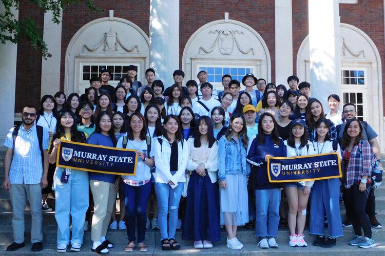The Fall 2019 international student class was the last before the COVID-19 pandemic.  (Photo courtesy of murraystate.edu) 
