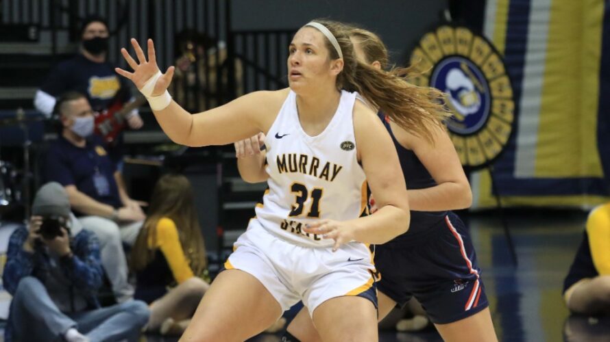 Sophomore forward Katelyn Young scored 20 points in the Racers win over SIUE on Monday, Jan. 24. Photo courtesy of Dave Winder/Racer Athletics.