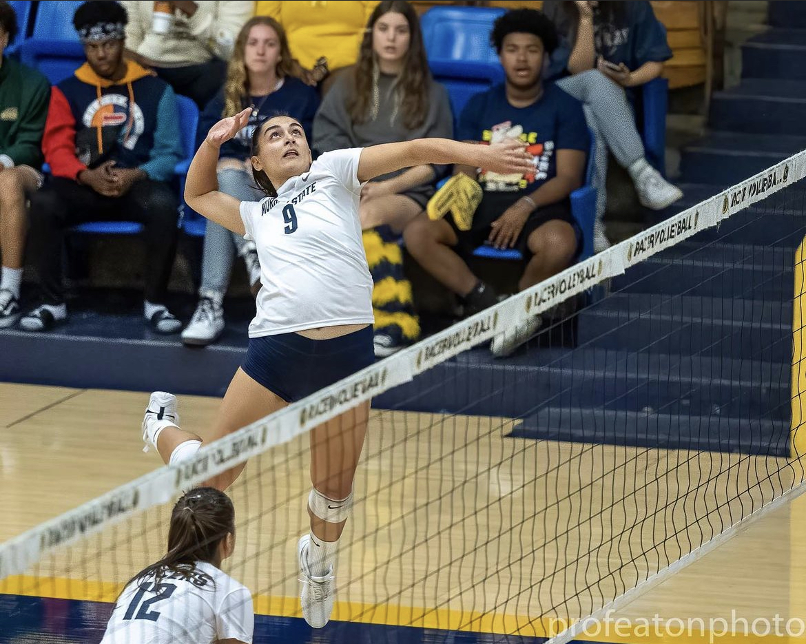 Sophomore outside hitter Federica Nuccio gets ready to spike the ball over the net. Photo courtesy of David Eaton/Racer Athletics.