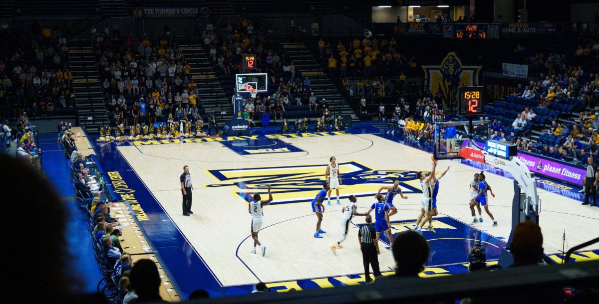 Men's basketball finds two more teams, completing 24-25 schedule